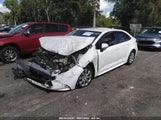 Toyota Corolla Le JTDEPRAE3LJ038126 снимка