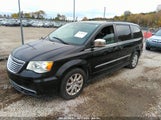 Chrysler Town & Country Touring-L 2A4RR8DG7BR712706 photo