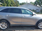 KIA SORENTO 2.4L LX 5XYPGDA33GG140655 снимка