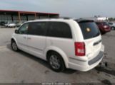 CHRYSLER TOWN & COUNTRY LIMITED photo