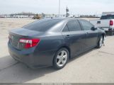 TOYOTA CAMRY SE photo