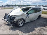Toyota Highlander Hybrid Limited JTEEW44A882021141 photo