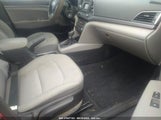 Hyundai Elantra Se 5NPD74LF9HH052732 снимка
