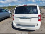 CHRYSLER TOWN & COUNTRY TOURING снимка