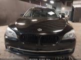 BMW 750LI снимка