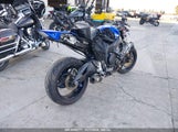 SUZUKI GSX-R750 JS1GR7KA372107894 снимка