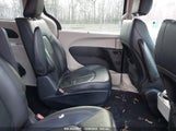CHRYSLER PACIFICA HYBRID TOURING L 2C4RC1L76JR****** снимка
