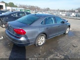 VOLKSWAGEN PASSAT 1.8T S 1VWAT7A31GC****** снимка