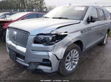 LINCOLN NAVIGATOR STANDARD L 5LMJJ3NT4NE****** снимка