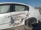 NISSAN SENTRA 2.0S 3N1AB6AP6BL699818 снимка