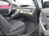 Toyota Prius Two JTDKN3DU8B1444300 fotografie