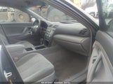 TOYOTA CAMRY LE 4T1BE46K29U375707 снимка