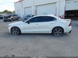Volvo S60 T6 R-Design 7JRA22TM3MG092468 photo