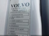 VOLVO VNL 4V4NC9EG9JN997578 снимка