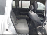 JEEP COMPASS SPORT 1J4NF4FB4AD****** снимка
