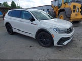 VOLKSWAGEN TIGUAN 2.0T SE R-LINE BLACK 3VVCB7AX3NM009759 снимка