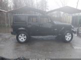 JEEP WRANGLER UNLIMITED SAHARA photo