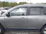 JEEP COMPASS SPORT photo