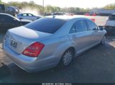 MERCEDES-BENZ S 550 photo