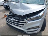 HYUNDAI TUCSON SEL KM8J3CA40JU736621 снимка