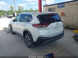 NISSAN ROGUE SV FWD 5N1BT3BA2NC728119 снимка