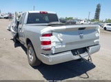 RAM 1500 EXPRESS QUAD CAB 4X2 6'4 BOX 1C6RR6FG8HS860448 снимка