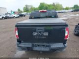 GMC CANYON 4WD SHORT BOX ELEVATION снимка