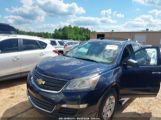 CHEVROLET TRAVERSE LS photo