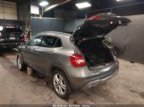 MERCEDES-BENZ GLA 250 photo