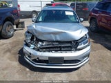 Volkswagen Jetta 2.0T Gli Se 3VW4T7AJ5GM227388 fotografie