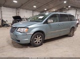 Chrysler Town & Country Touring Plus 2A4RR8D10AR398066 снимка