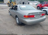 TOYOTA CAMRY LE 4T1BG28KX1U****** снимка