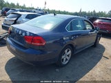 Volkswagen Passat 2.5L Se 1VWBP7A30CC047860 снимка