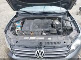 VOLKSWAGEN PASSAT 2.5L SE снимка