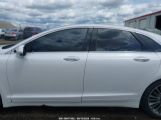 LINCOLN MKZ снимка