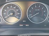 BMW 330I WBA8B9G53JNU96058 fotografie