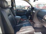 GMC ENVOY SLT photo