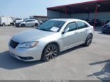 CHRYSLER 200 S photo