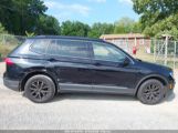 VOLKSWAGEN TIGUAN 2.0T SE/2.0T SEL снимка