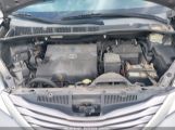 TOYOTA SIENNA LE 8 PASSENGER снимка