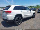 JEEP GRAND CHEROKEE OVERLAND снимка