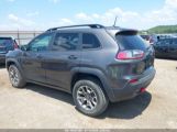 JEEP CHEROKEE TRAILHAWK 4X4 photo