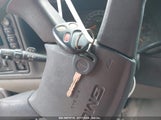 GMC YUKON SLE 1GKEK13V53R****** снимка