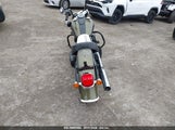 HARLEY-DAVIDSON FLHC HERITAGE CLASSIC 1HD1YAJ1XJC****** снимка