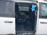 DODGE GRAND CARAVAN SE photo