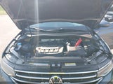VOLKSWAGEN TIGUAN 2.0T SE 3VV2B7AX6NM****** photo