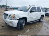 GMC YUKON DENALI photo