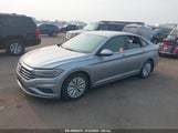 VOLKSWAGEN JETTA 1.4T R-LINE/1.4T S 3VWN57BU1LM****** снимка