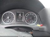VOLKSWAGEN TIGUAN S WVGBV7AX7FW****** снимка