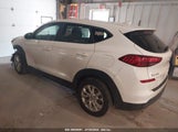 HYUNDAI TUCSON SE KM8J2CA40KU959732 снимка